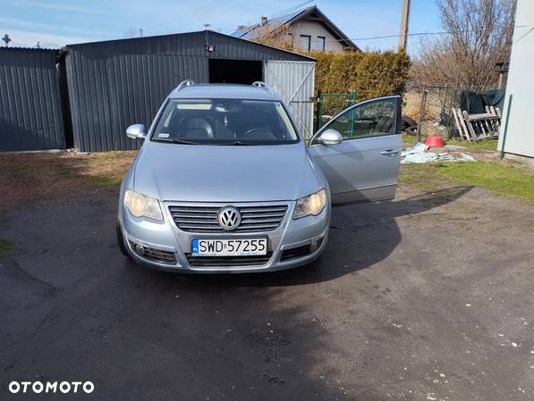 Volkswagen Passat 2.0 TDI Highline - 1