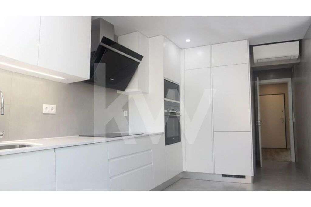 Apartamento T3 em construção, com garagem e varandas. Acabamentos de l - Grande imagem: 2/11