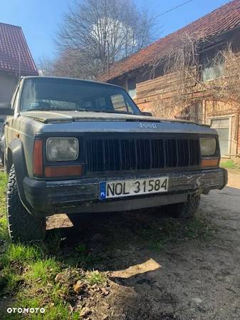 Jeep Cherokee 4.0 - 5