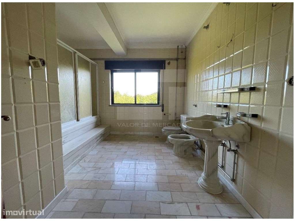 Prédio Uso Misto | Mangualde | - Grande imagem: 5/17