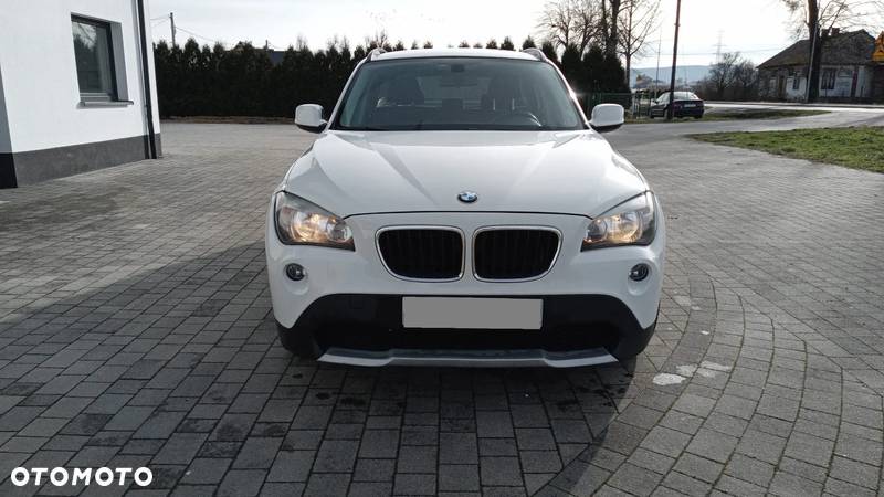 BMW X1 xDrive18d xLine - 6