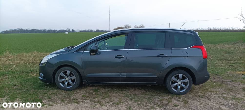 Peugeot 5008 1.6 HDi Style 7os - 1