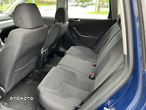 Volkswagen Passat 2.0 TDI Comfortline DSG - 8