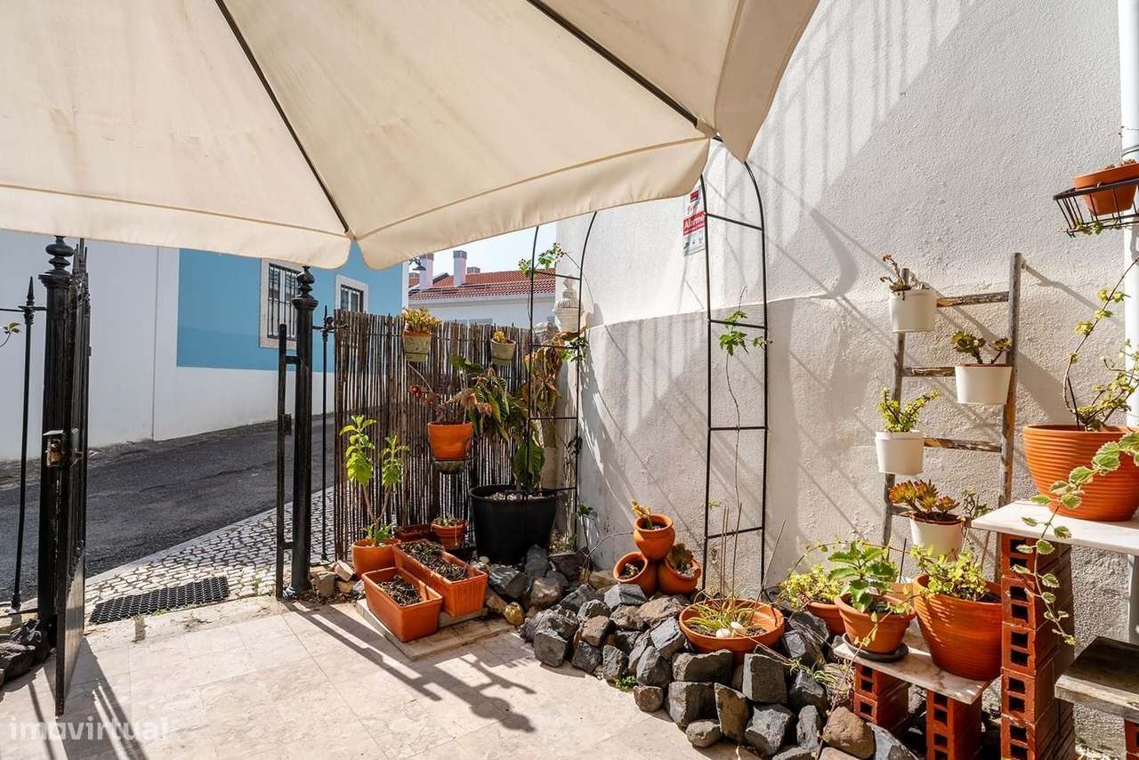 Predio do Século XIX em Benfica – Lisboa-3