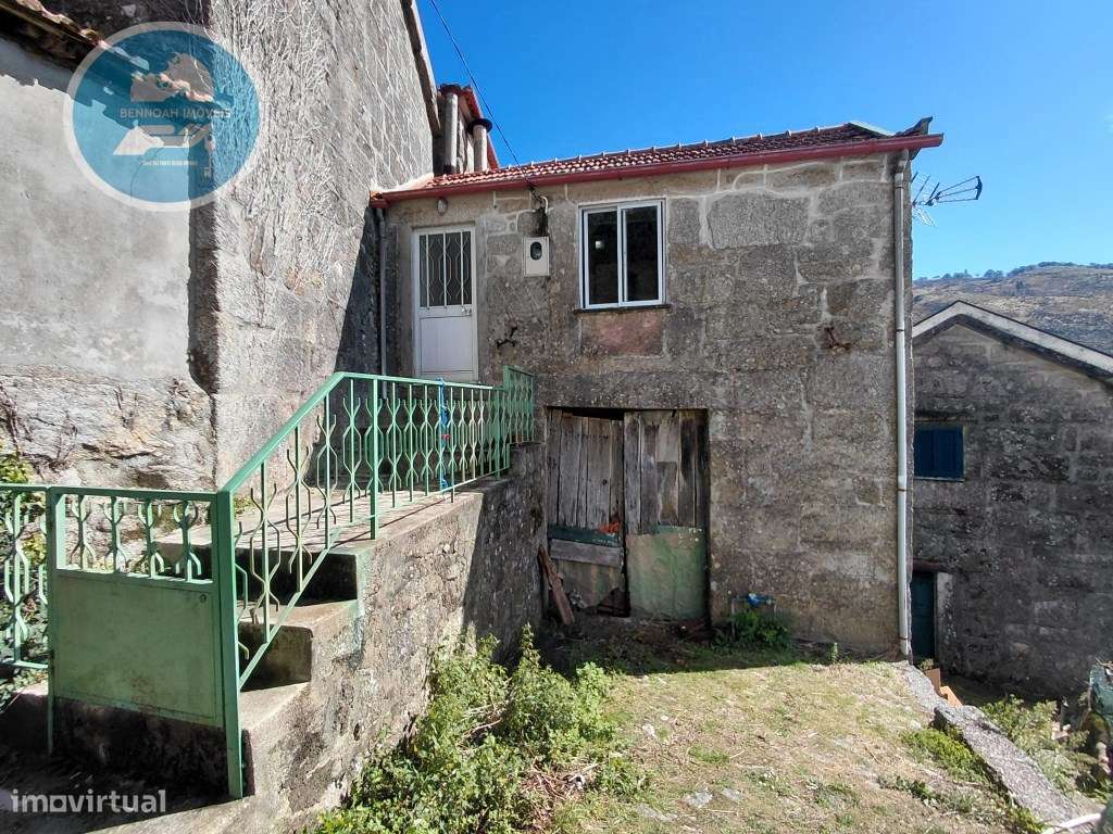 Moradia à venda Teixugueiras- Cabeceiras de Basto-3