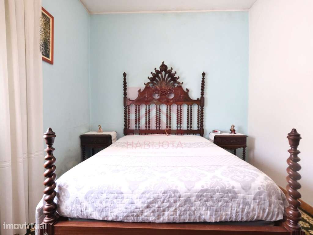 Moradia V3+1 em Fânzeres-19