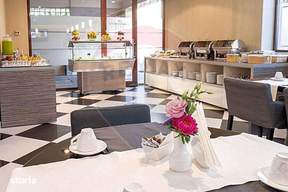 Hotel  cu 76 camere de vânzare în zona Libertatii Marriot-3