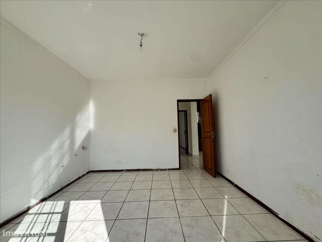 Moradia T3 com piscina | Setúbal - Grande imagem: 4/25