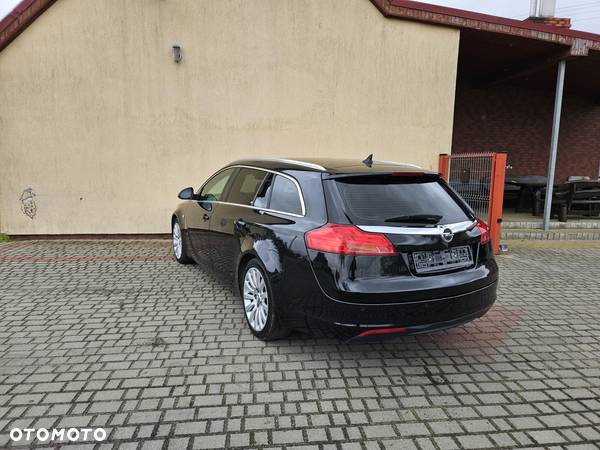 Opel Insignia - 10