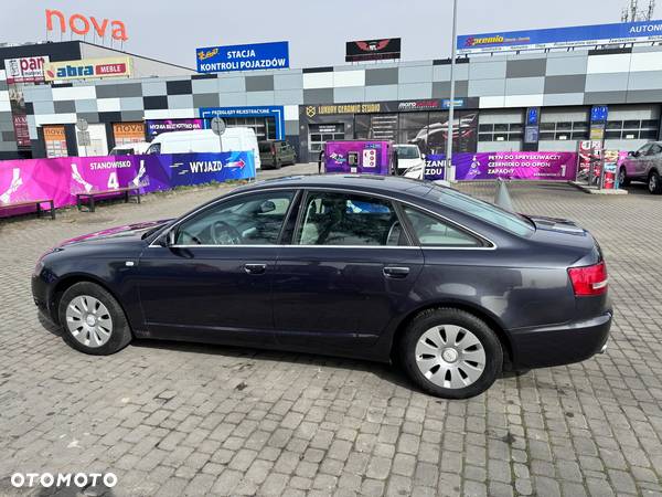 Audi A6 2.4 Multitronic - 8