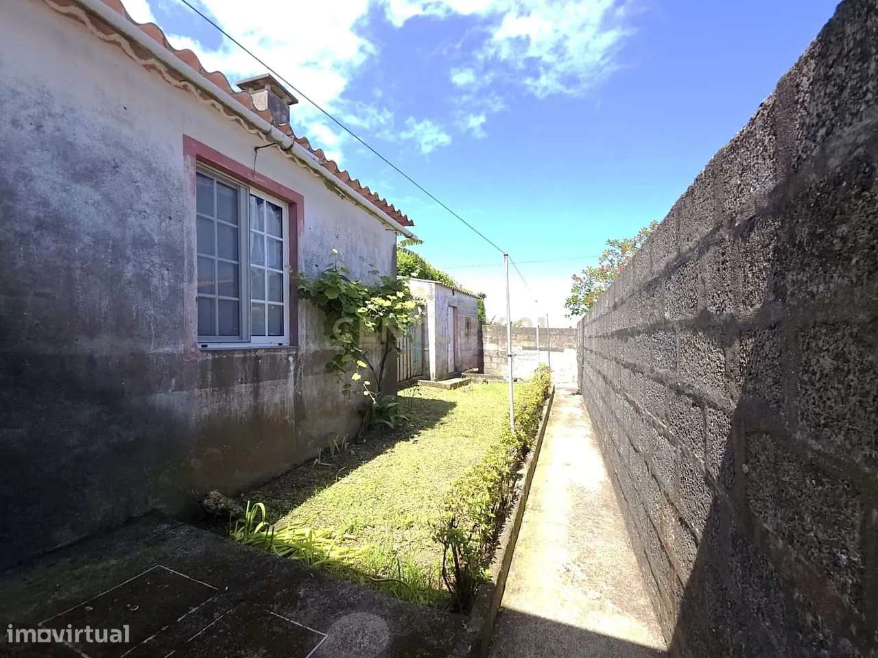 Moradia T2 de Piso Único em Santa Bárbara – Ribeira Grande-11