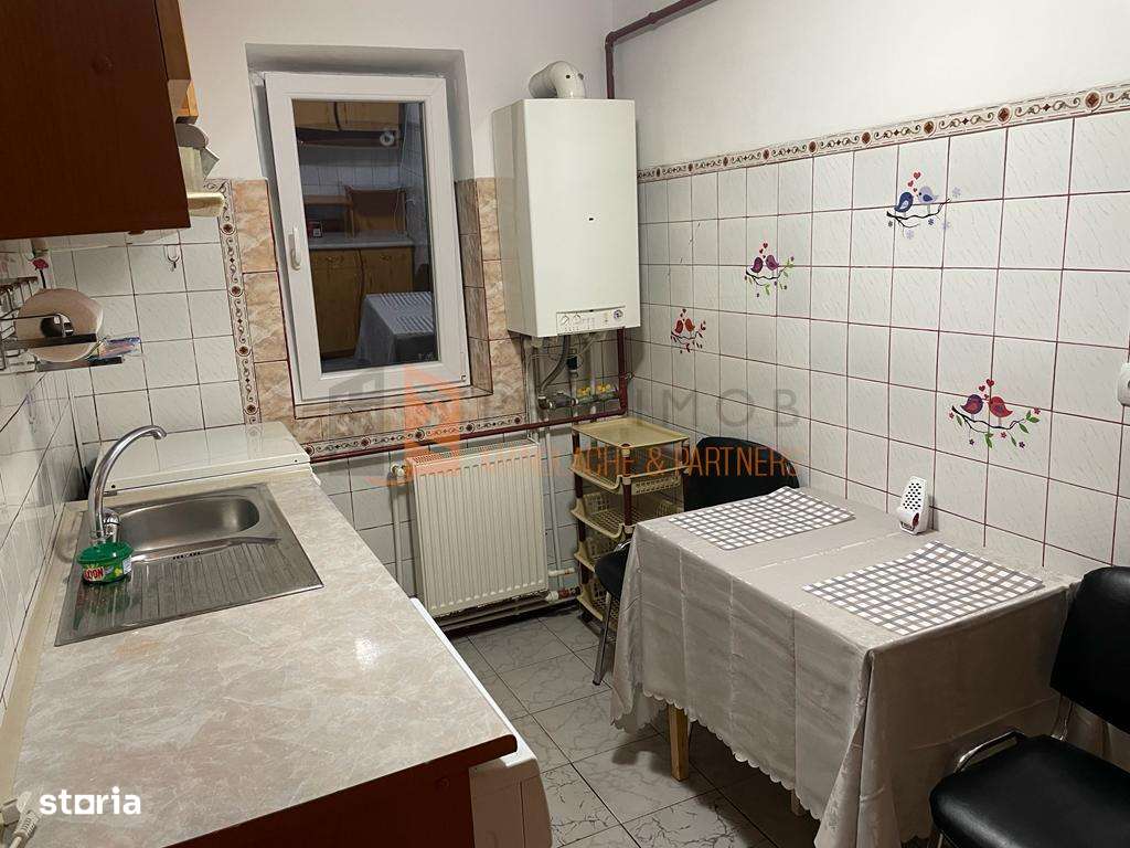 Apartament 2 camere decomandat in zona Crang - Imagine principală: 4/7