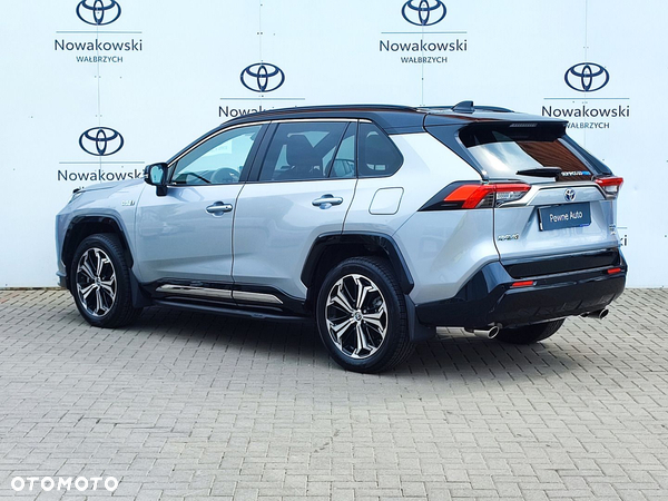 Toyota RAV4 - 2