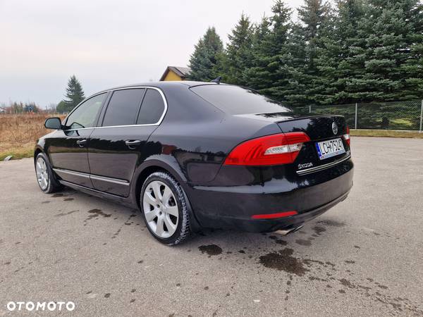 Skoda Superb - 16