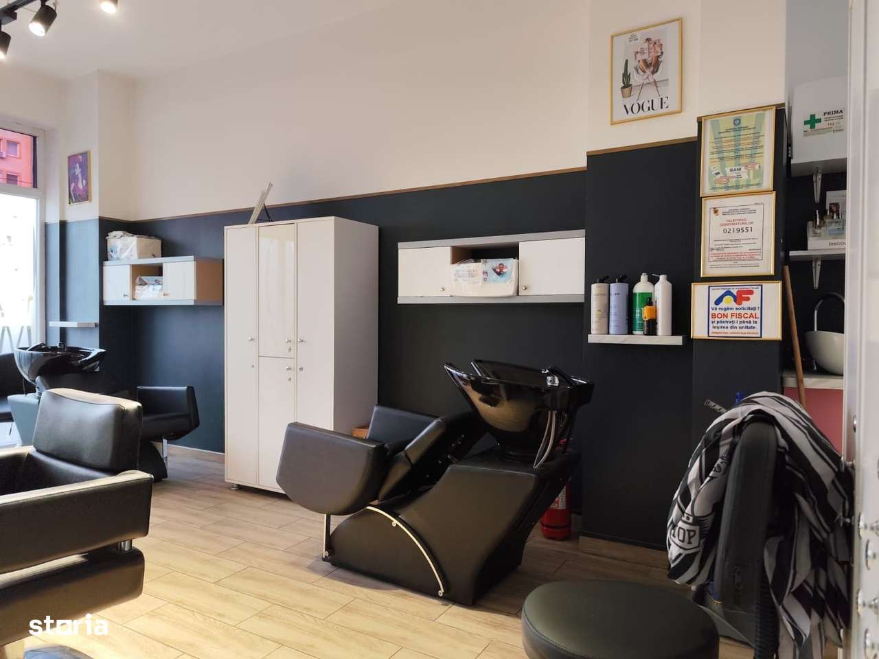 Inchiriere salon de infrumusetare – afacere la cheie, zona Lidl Iosia - Imagine principală: 5/16