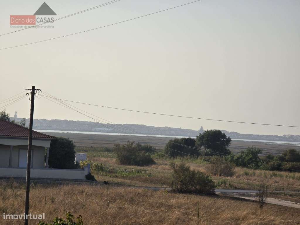 Moradia geminada T4 em Aveiro - Gafanha do Carmo-11