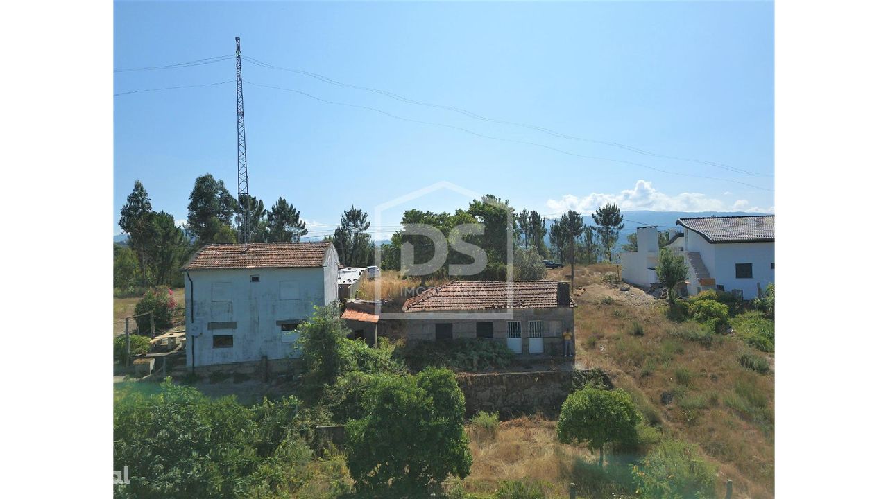 Moradia Isolada T2 Venda em Santa Maria de Sardoura,Castelo de Paiva