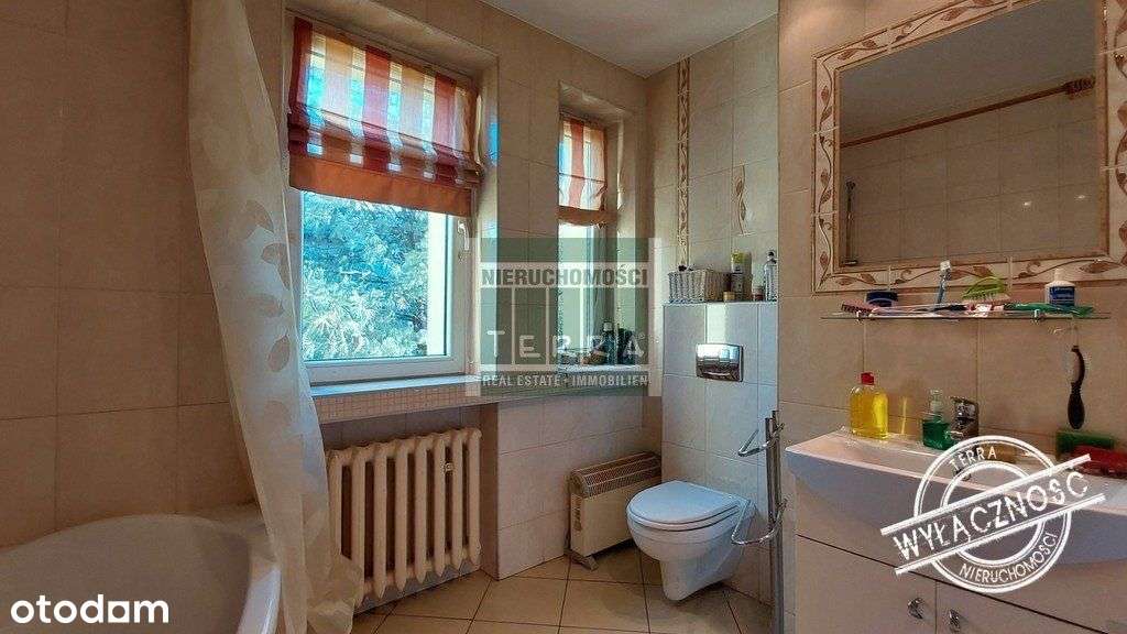 Zielony dom tonący w zieleni-14