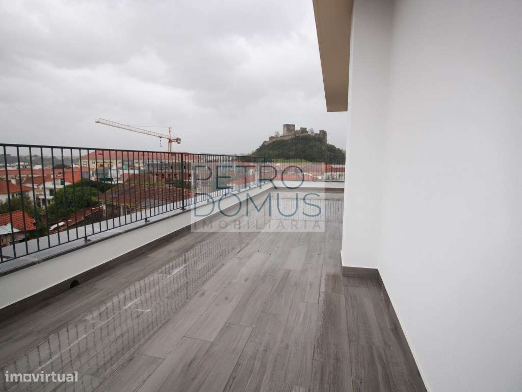 APARTAMENTO T3 DUPLEX NO CENTRO DE LEIRIA-6