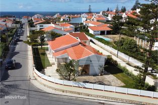 Moradia T4 Térrea com Jardim Totalmente Remodelada  Pronta a Habitar-