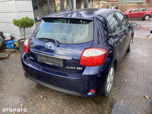 Toyota Auris 1.8 VVT-i Hybrid Automatik Comfort - 3