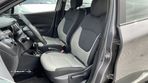 Renault Captur 1.5 dCi Exclusive EDC - 40