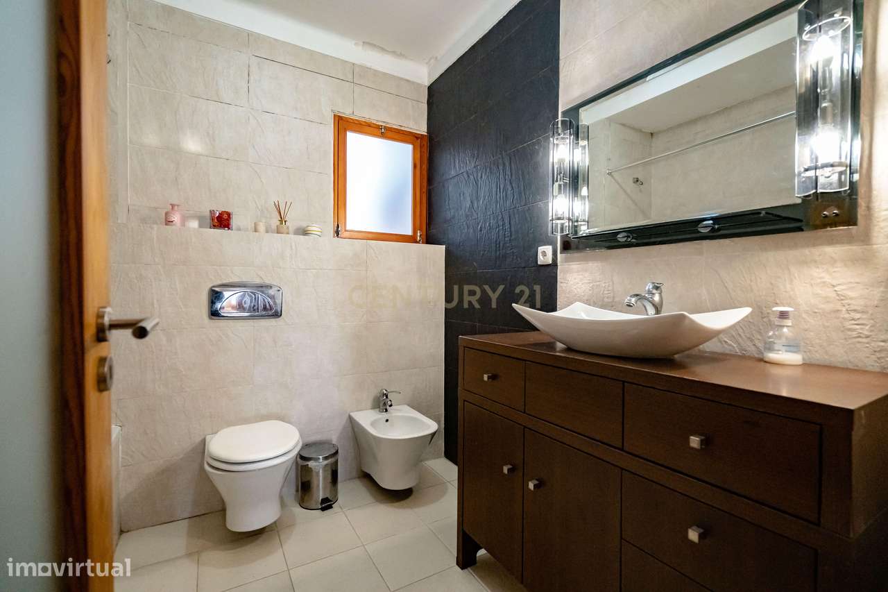Apartamento T3 com garagem, em Celas, Coimbra-21