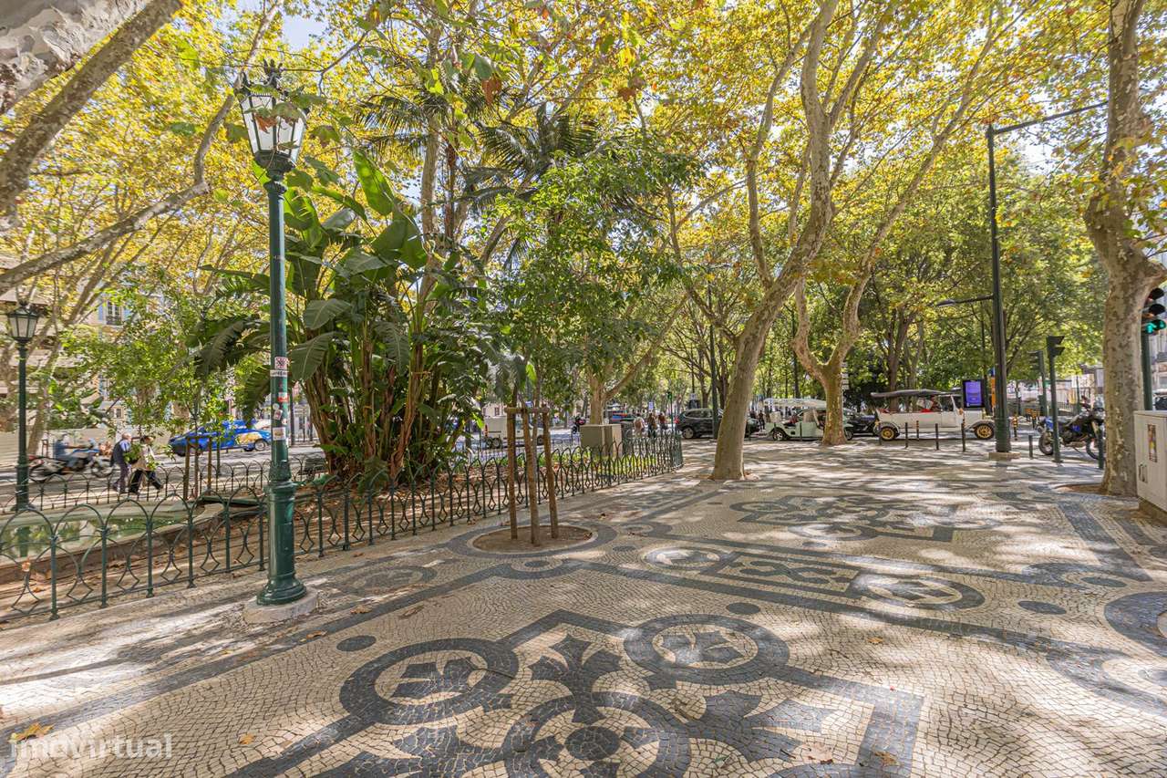 T1 (2Assoalhadas) A Estrear, Mobilado e Equipado, Av Liberdade, Lisboa-14