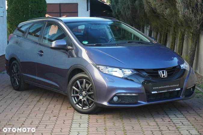 Honda Civic Tourer 1.8 i-VTEC Elegance - 1