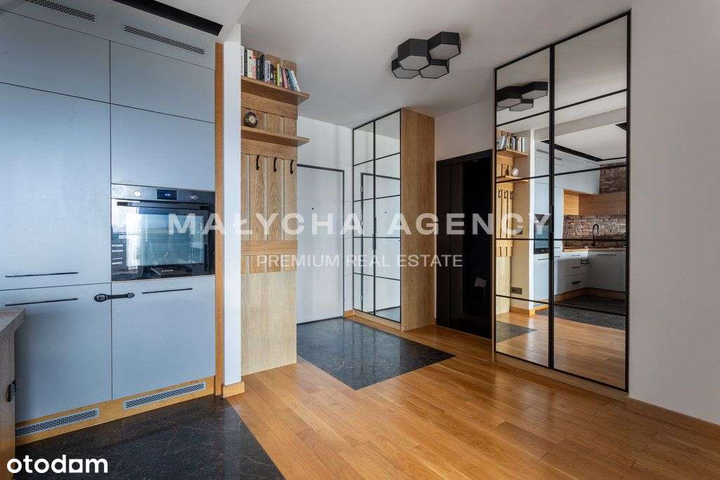 Aura Sky | 15 piętro | widok na panoramę Warszawy-10