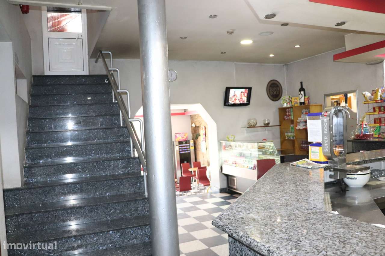 Café  Venda em Lustosa e Barrosas (Santo Estêvão),Lousada-11