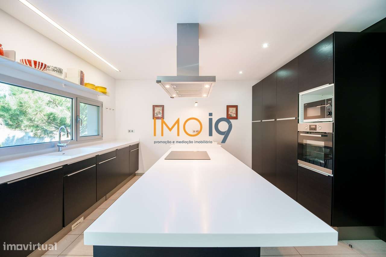 Moradia T4 Luxo - São Mamede-17