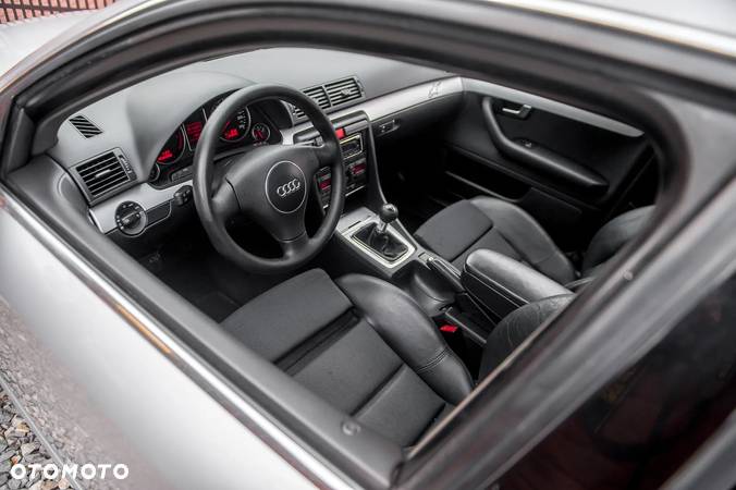 Audi A4 Avant 1.8T - 16