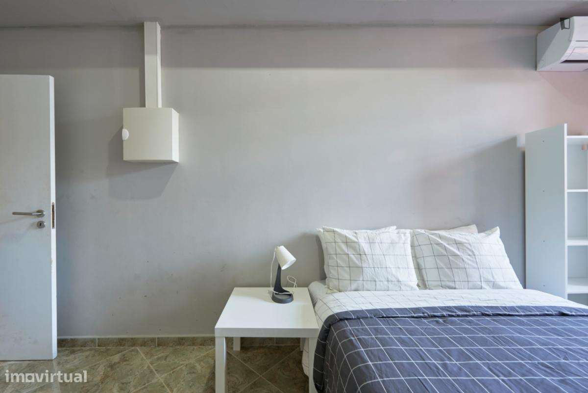 Quarto - localizado em Entrecampos Lisbon - Grande imagem: 3/10