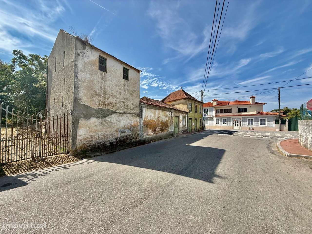 Moradia Centenária T3 para Reabilitação em São João, Ovar-29
