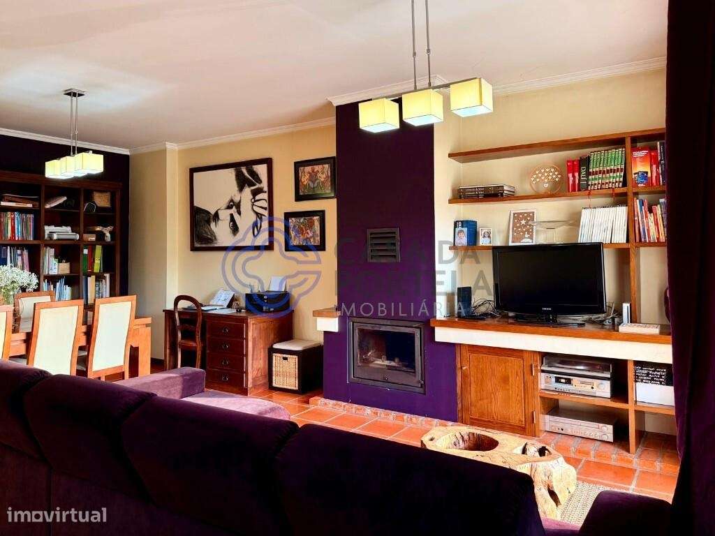 Moradia T3 no Centro de Arouca | Garagem para 3 Carros | Espaço Exteri - Grande imagem: 4/46