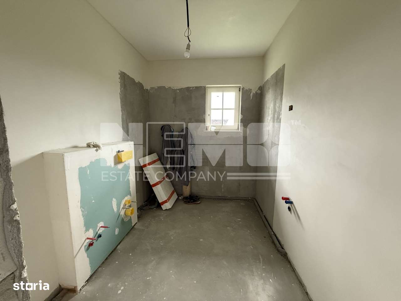 CASA CU 11 ARI TEREN - DRUM PRIVAT - LIVADA - Imagine principală: 4/20