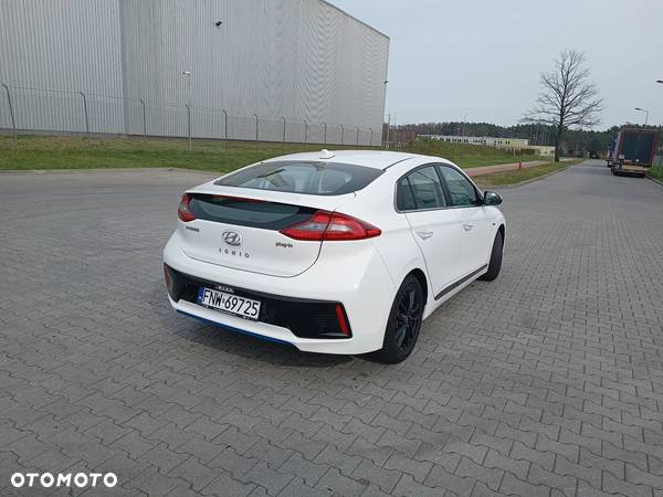 Hyundai IONIQ - 6