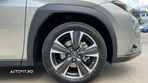 Lexus UX 250h (E-FOUR) Executive Line - 16