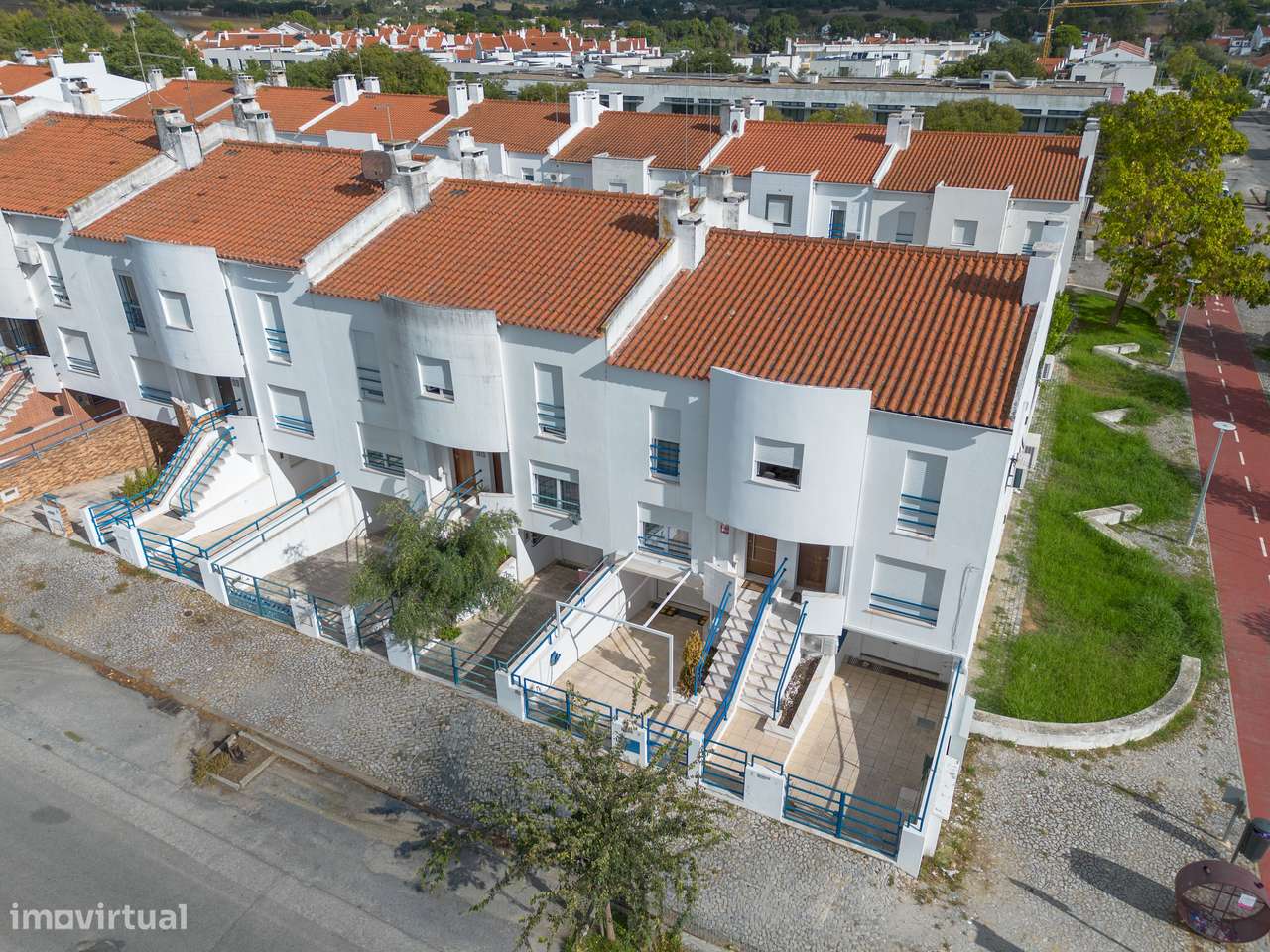 Moradia T3 com Garagem, Escritório e Quintal | Évora-43