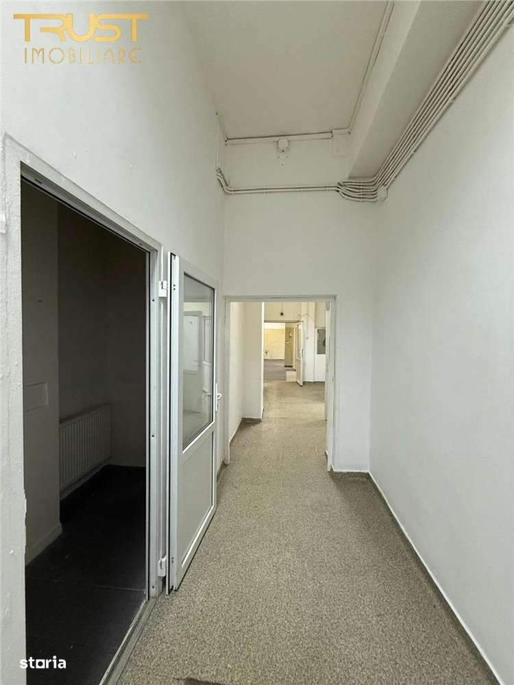 Spatiu productie I Spatiu comercial I Spatiu de depozitare I 286 Mp I - Imagine principală: 3/5