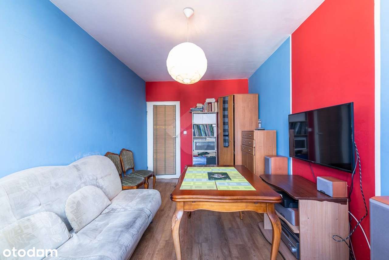 2pokoje, oddzielna kuchnia, balkon, piwnica, tramwaj-8