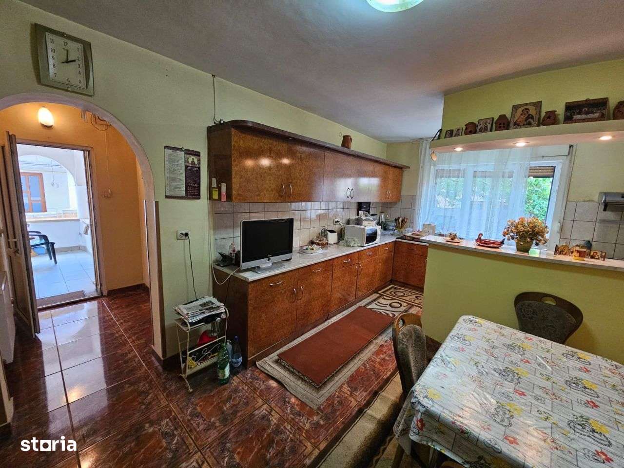 Casa in inima orasului Deva - Imagine principală: 5/13