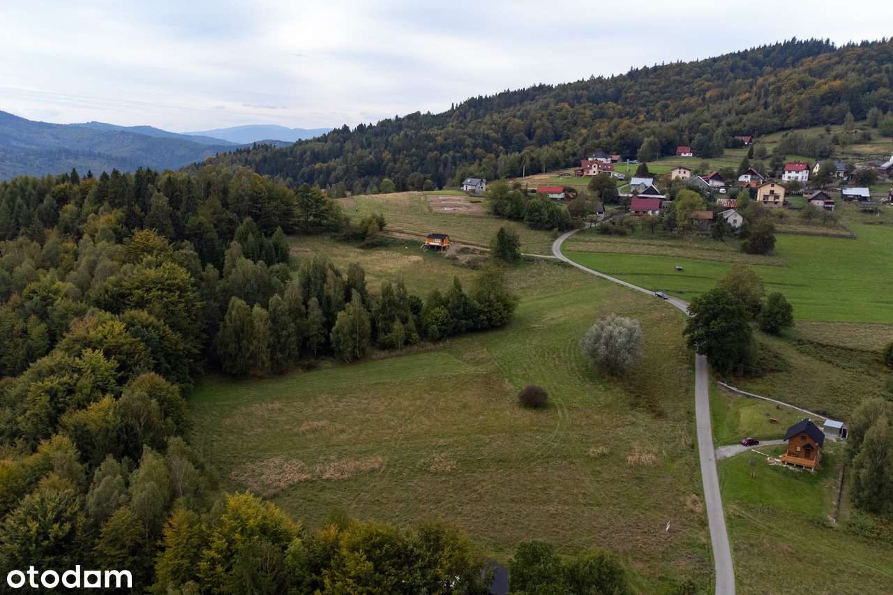 Duża działka w górach z asfaltowym dojazdem i mediami-9