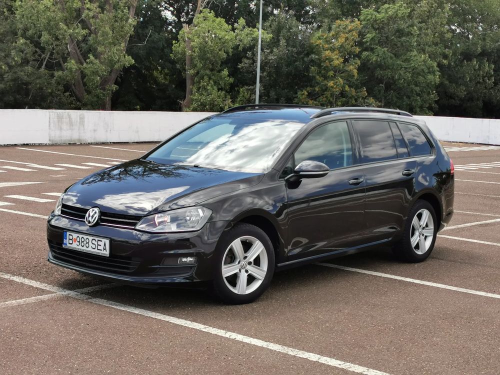 Volkswagen Golf 1.6 TDI DSG BMT Comfortline 2013