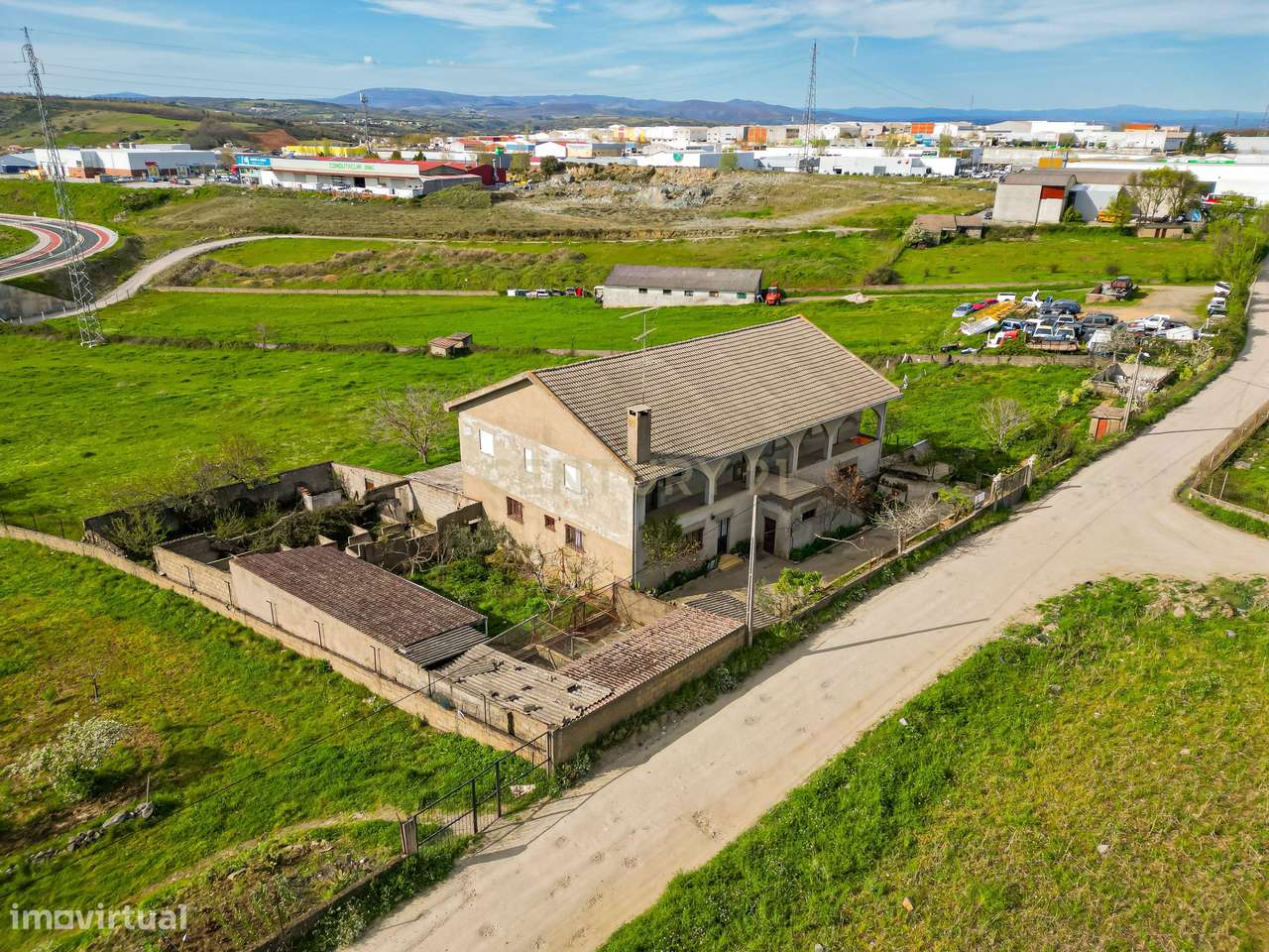 Moradia T5 para venda em Bragança - Grande imagem: 4/7