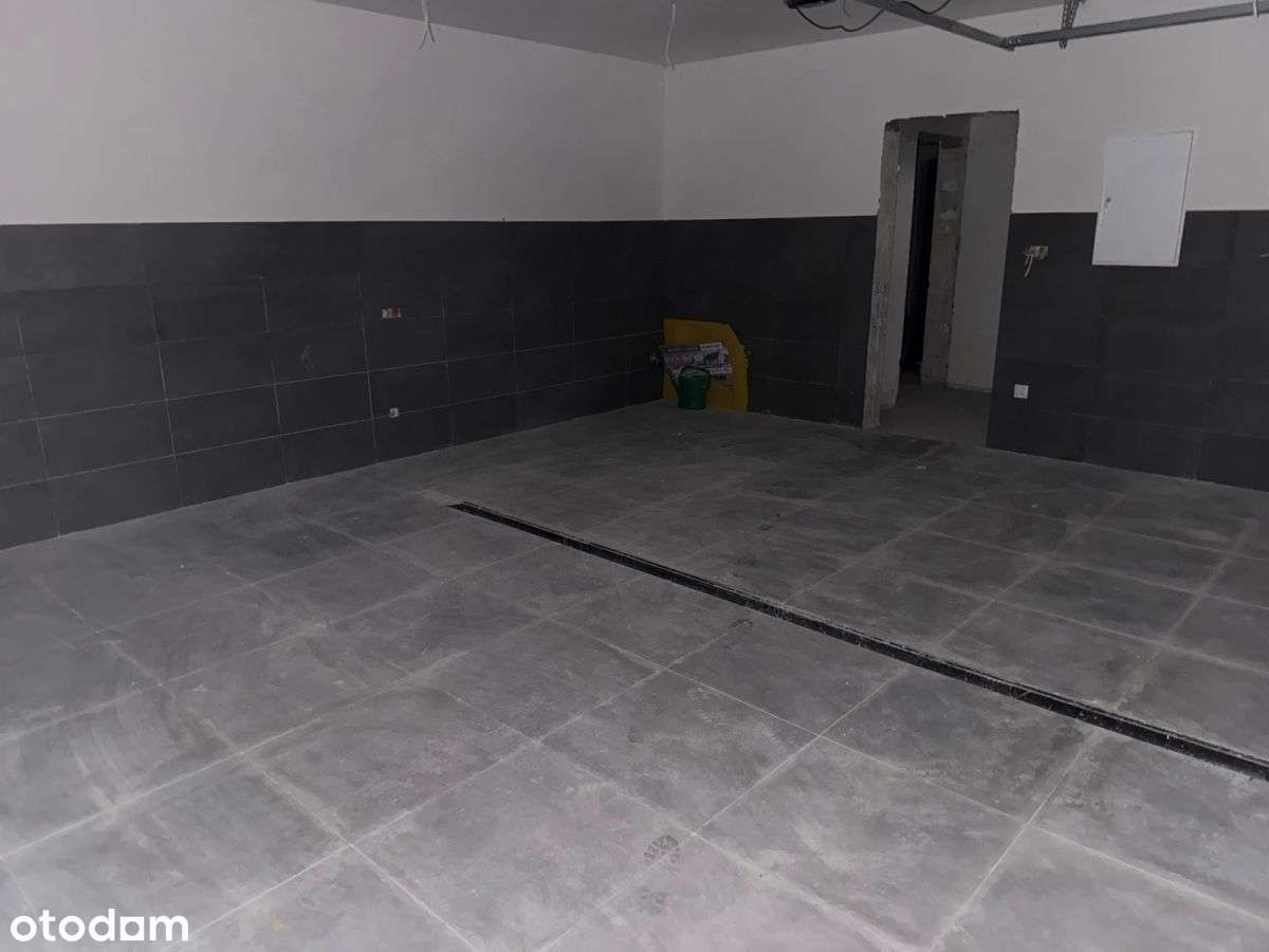 Nowy dom do wykończenia.-8