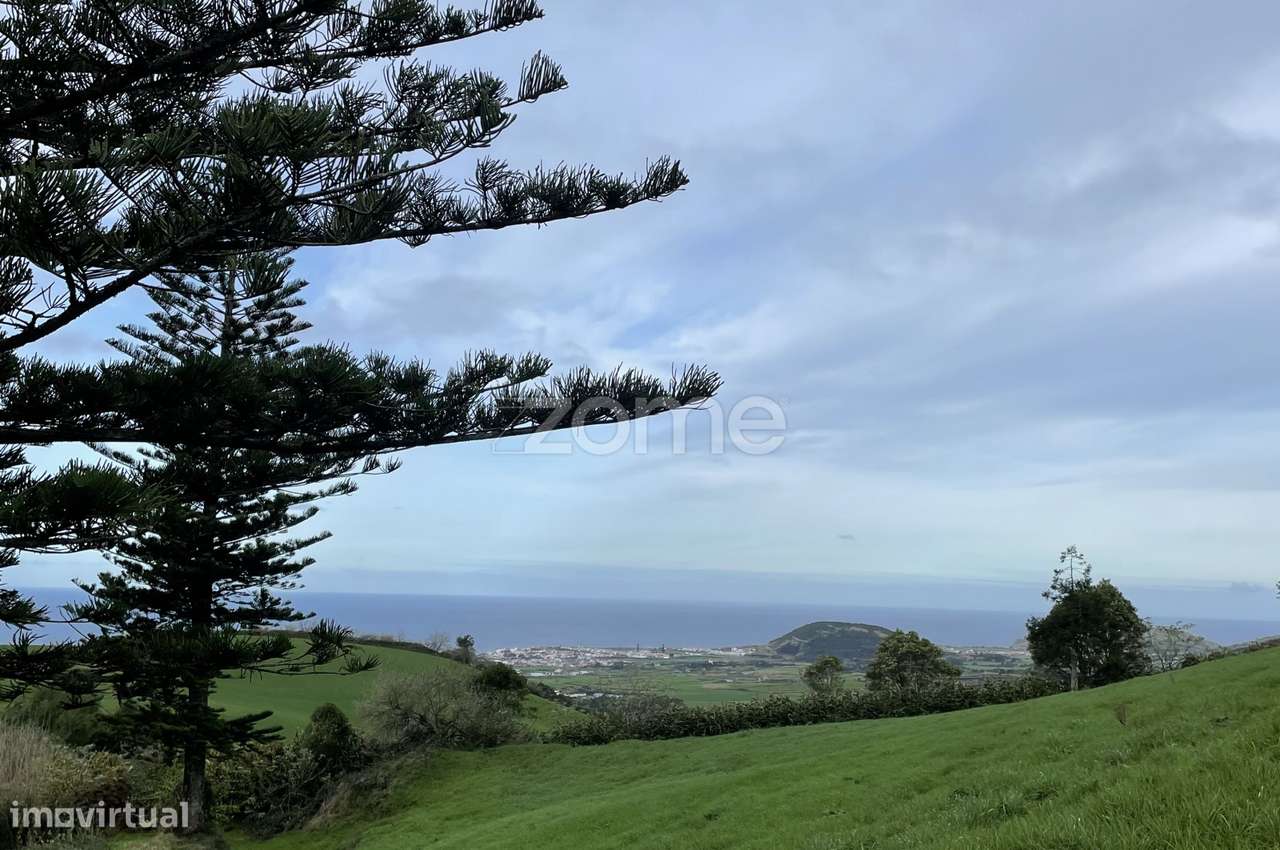 Terreno misto com área total de 712.500m2, na Ribeira Grande - Grande imagem: 4/23