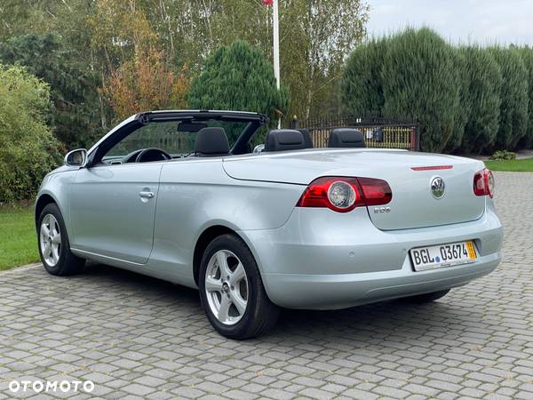 Volkswagen Eos 1.6 FSI - 10