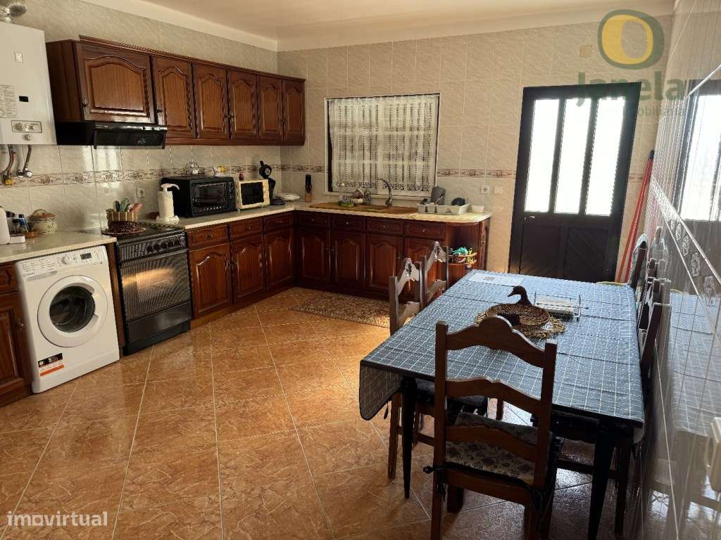 Moradia junto à praia do Cabeço e Praia Verde - Grande imagem: 3/14